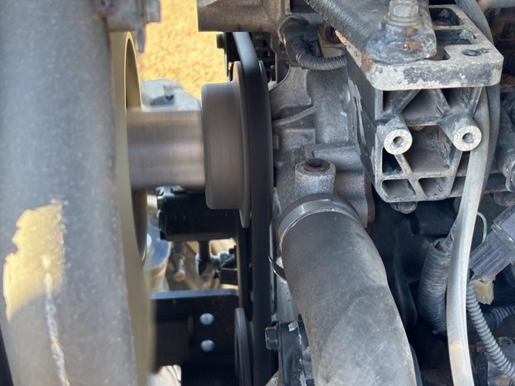 2017-new-holland-workmaster-40-image-48