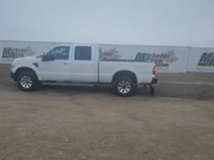 2010-ford-f250-image-5