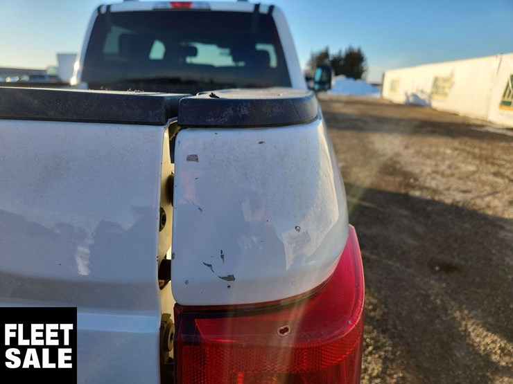 2021-ford-f350-image-33