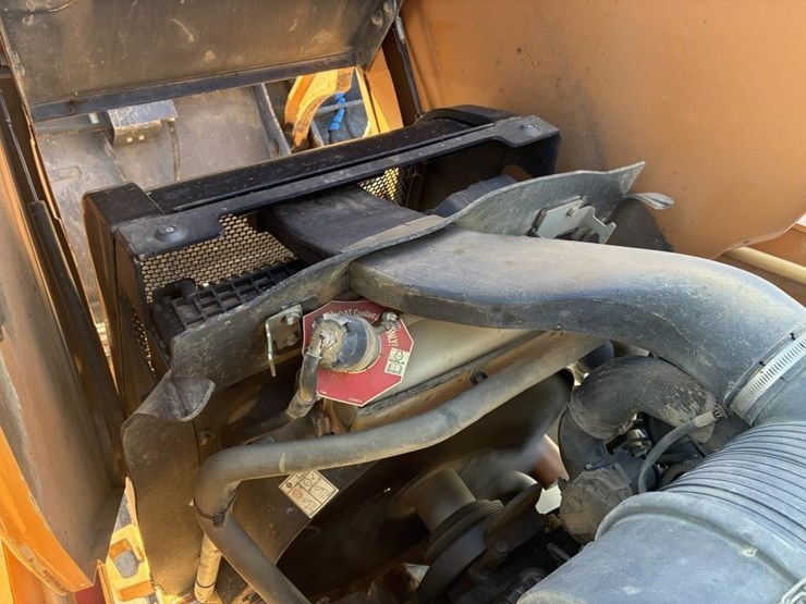 2016-case-570n-ep-image-19