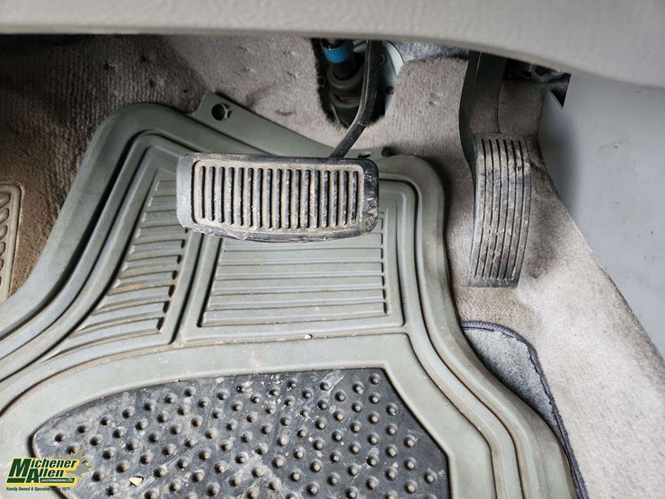 2008-hyundai-santa-fe-image-23