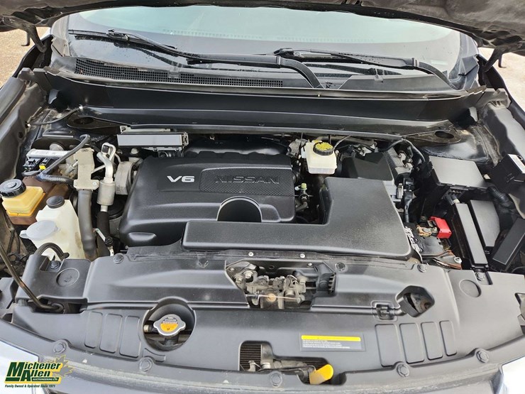 2017-nissan-pathfinder-image-30