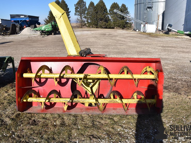 farm-king-960sb-snow-blower-image-2