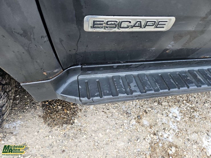 2008-ford-escape-image-39