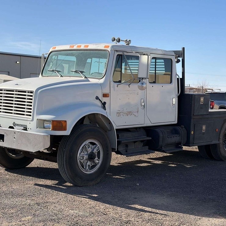 1993 INTERNATIONAL 4900