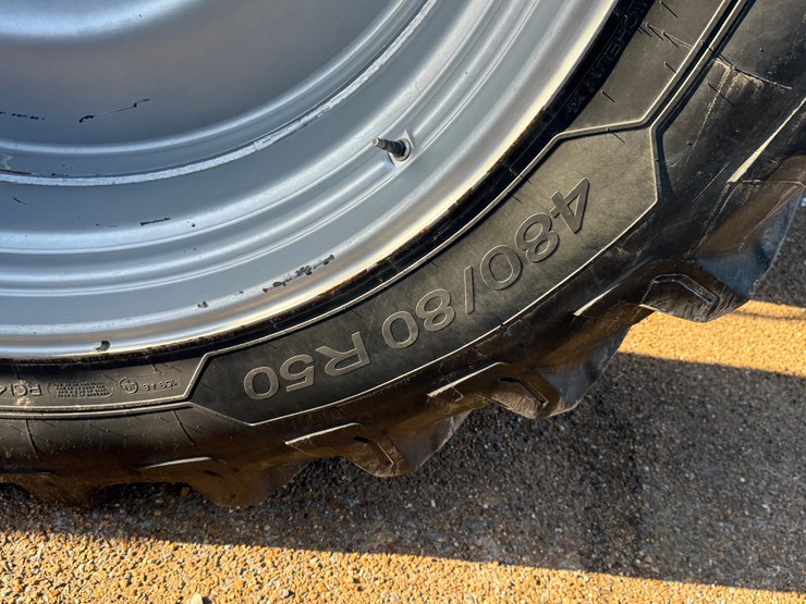 2020-case-ih-magnum-280-image-24