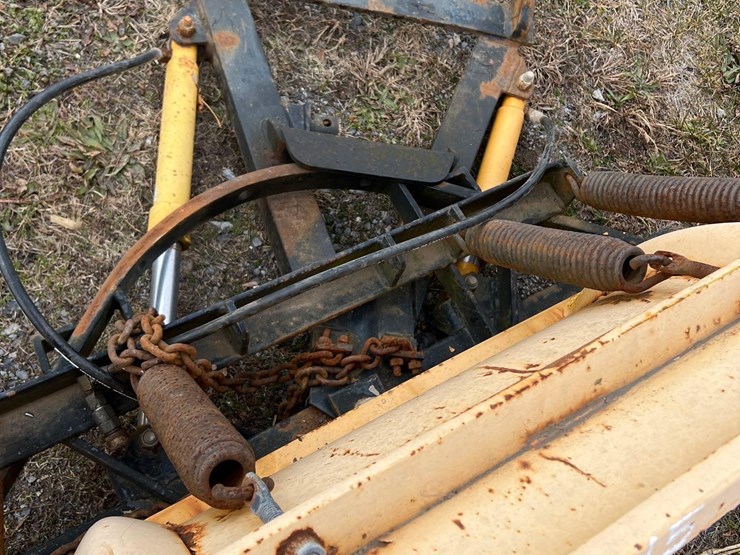 meyer-8.5'-snow-plow-image-4