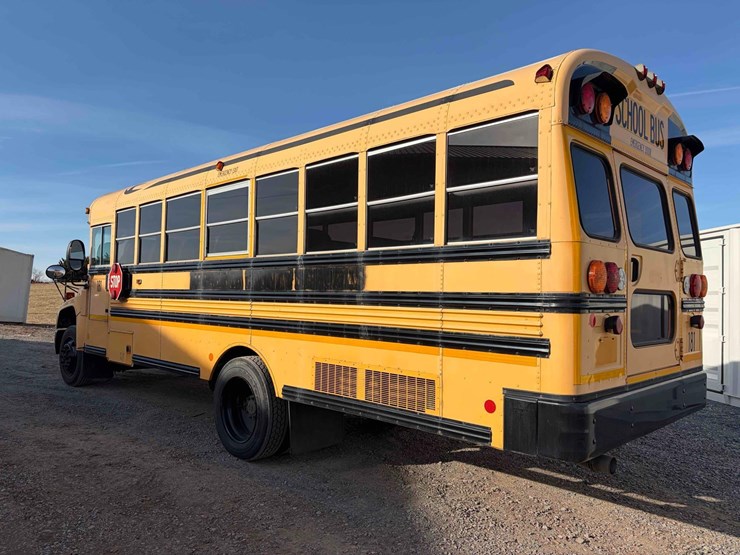 2011-blue-bird-school-bus-image-5