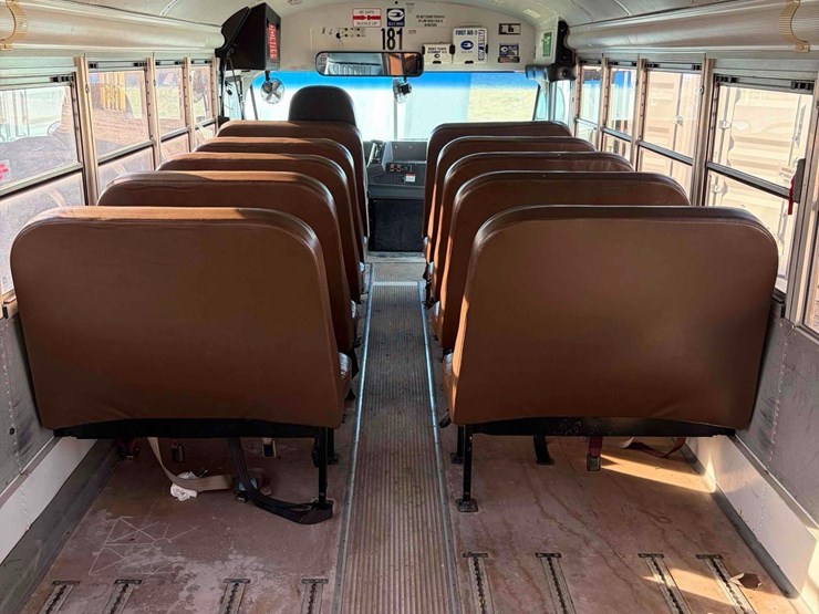 2011-blue-bird-school-bus-image-19