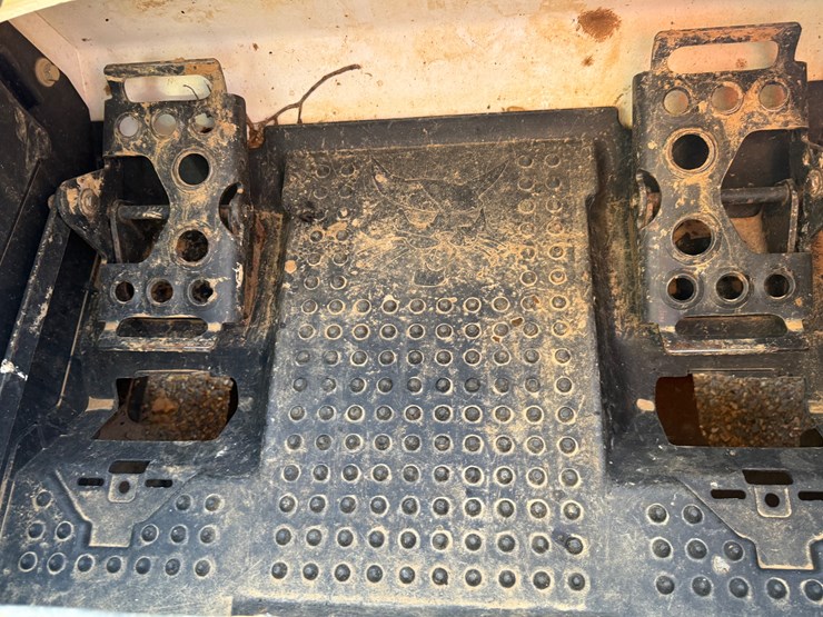 bobcat-t770-image-27