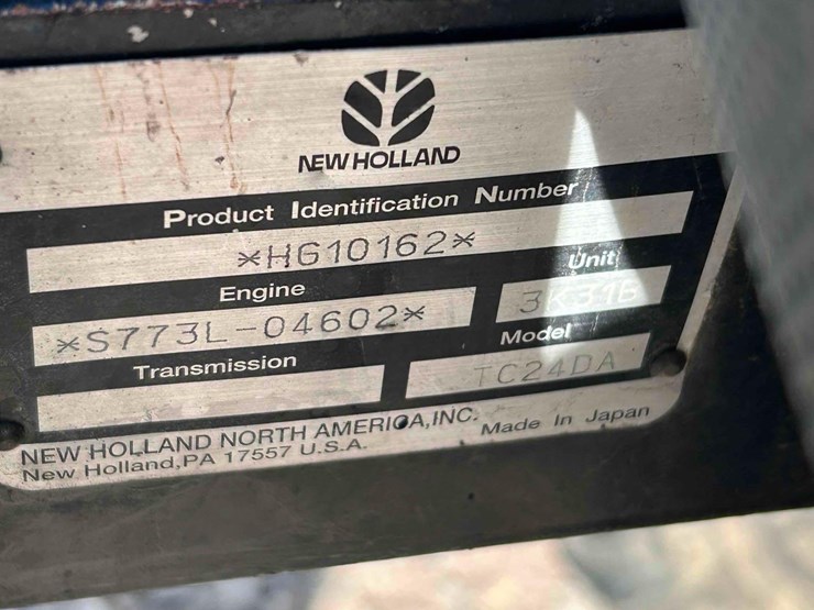 new-holland-tc24da-image-24