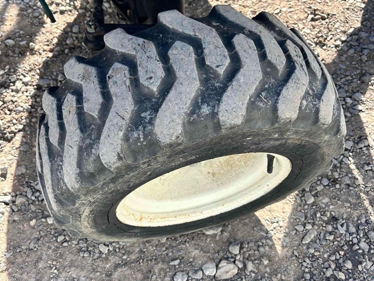 new-holland-tc24da-image-16