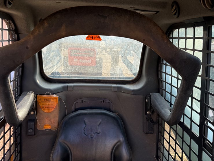 bobcat-t650-image-30
