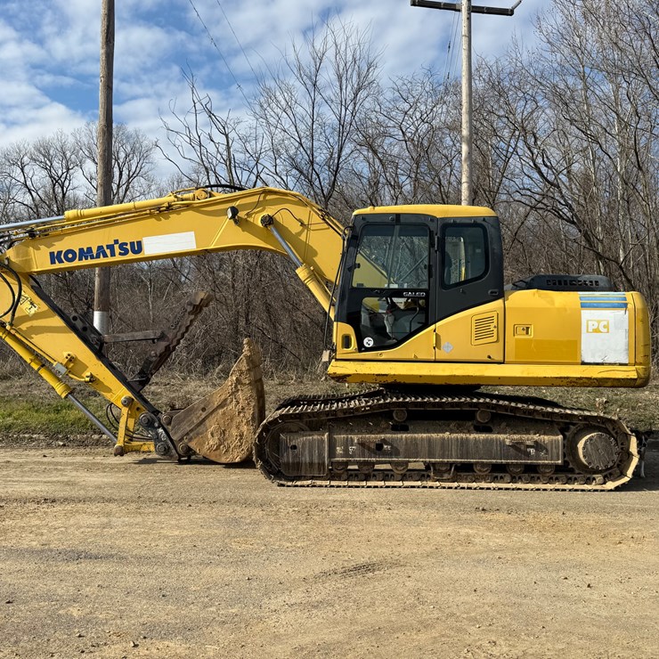 KOMATSU PC160 LC-7