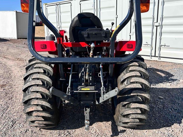 2024-massey-ferguson-1835e-image-4