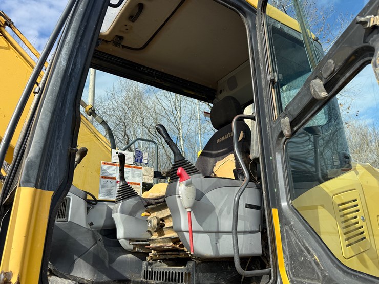 komatsu-pc160-lc-7-image-21