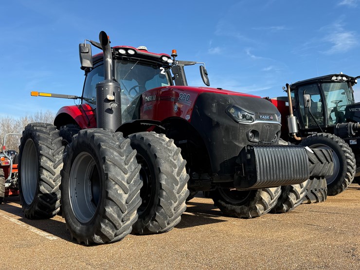 2020-case-ih-magnum-280-image-21