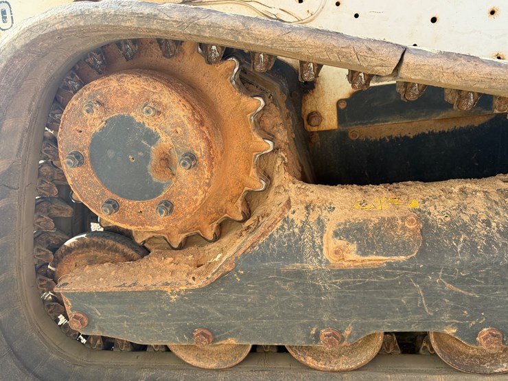 bobcat-t650-image-16