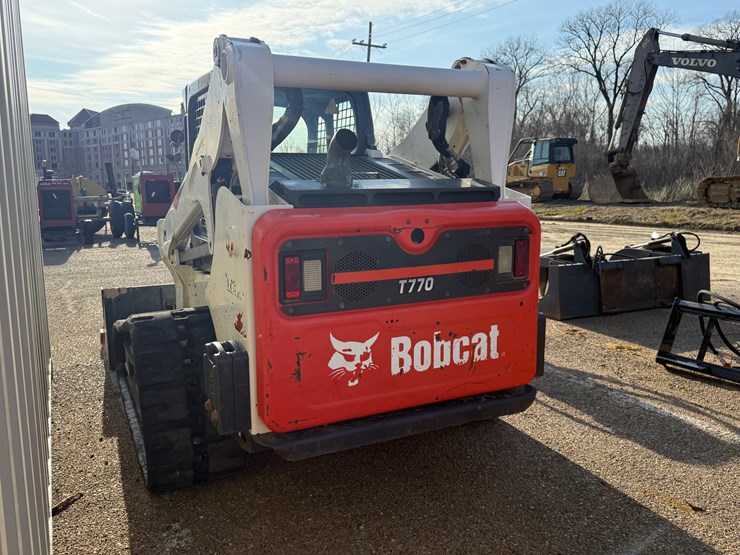 bobcat-t770-image-6