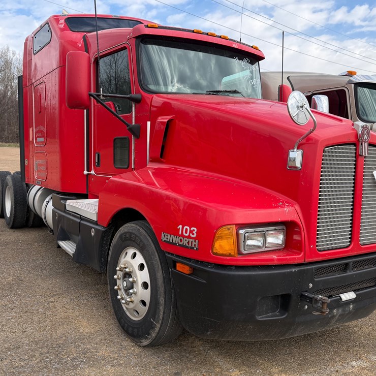 2007 KENWORTH T600