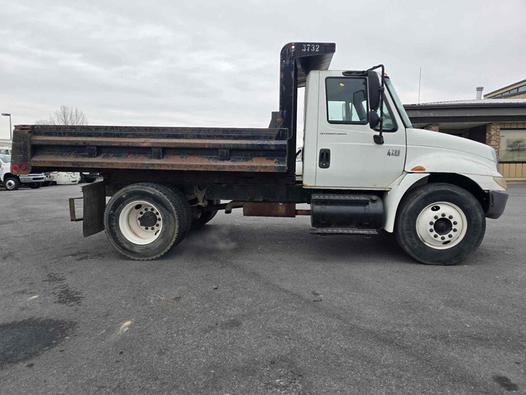 2007-international-4200-image-4