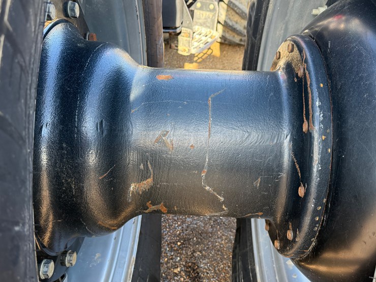 2020-case-ih-magnum-280-image-23