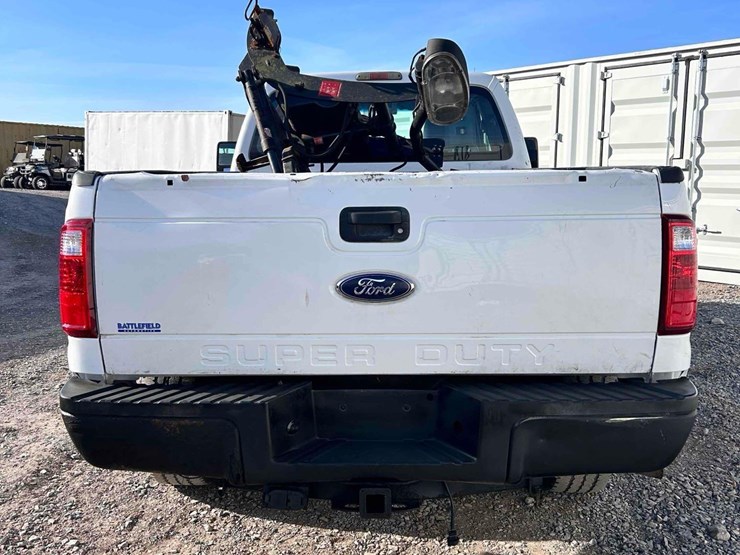 2011-ford-f350-image-4