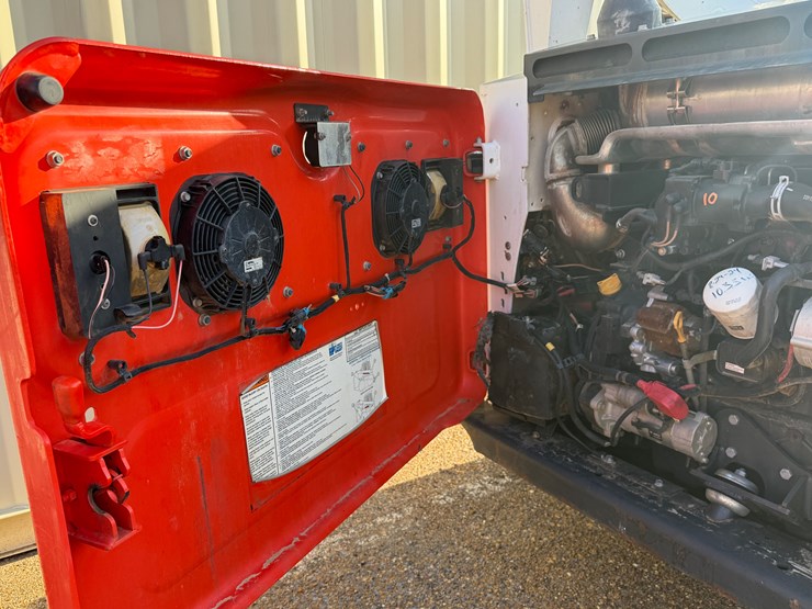 bobcat-t770-image-17