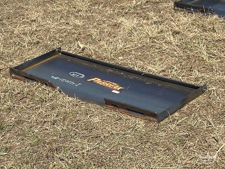 2025-pabreak-quick-attach-mount-plate-skid-steer-attachment-image-3