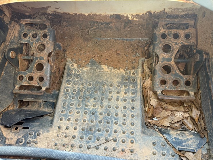 bobcat-t650-image-39