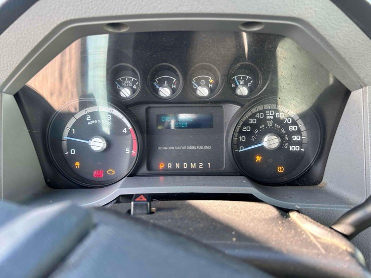 2011-ford-f350-image-21