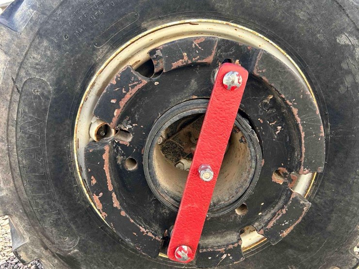 new-holland-tc24da-image-12