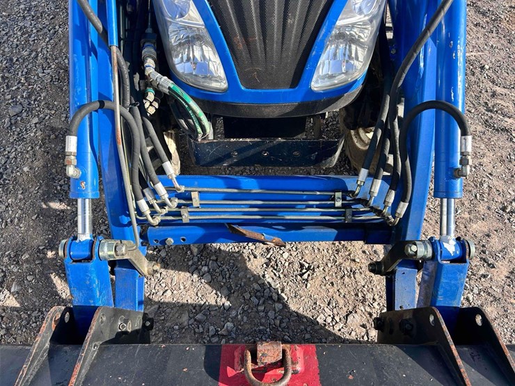 new-holland-tc24da-image-9