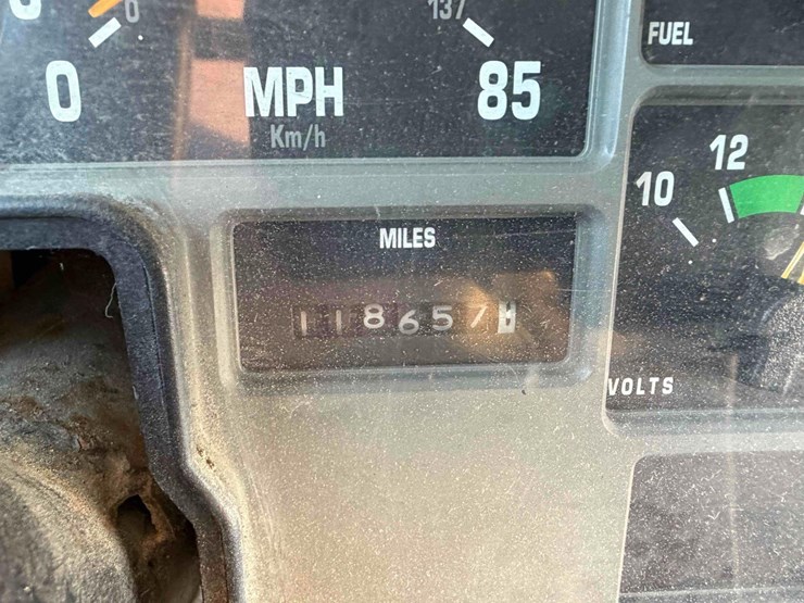 1993-international-4700-image-15