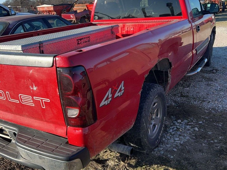 2003-chevrolet-k1500-image-7