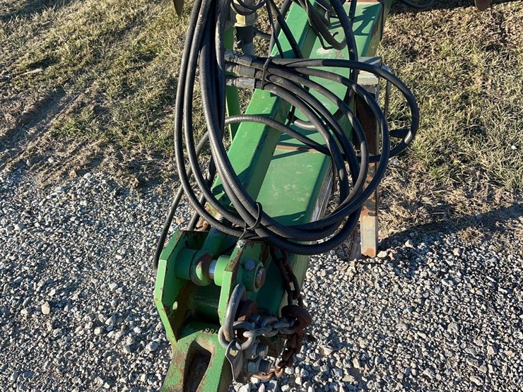 john-deere-2700-image-4