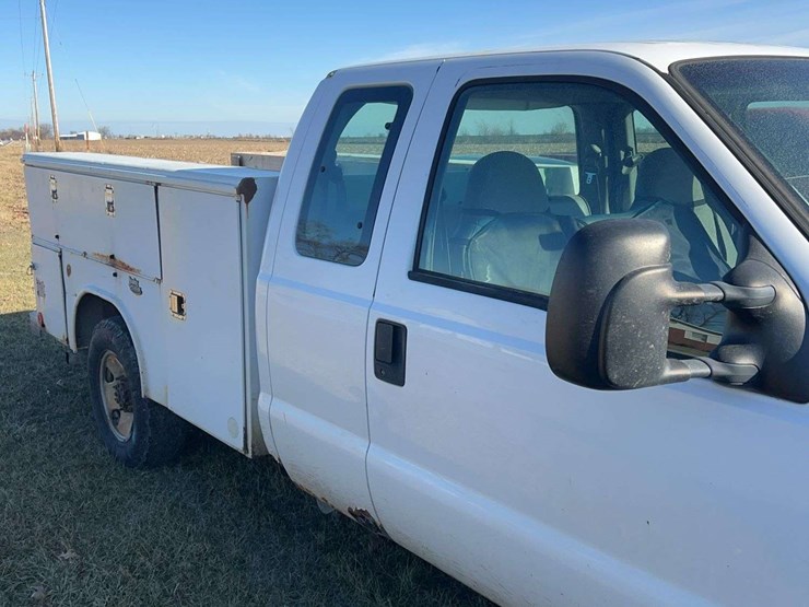 2005-ford-f250-image-4