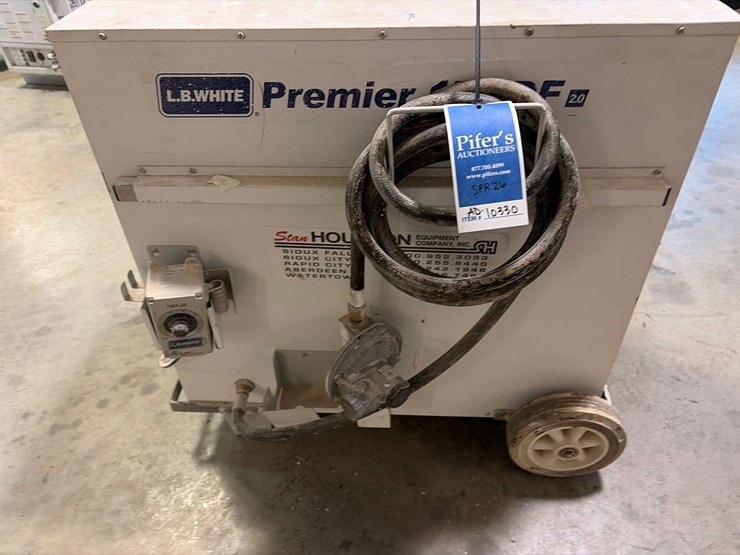l.b-white-premier-170-df-heater-image-10