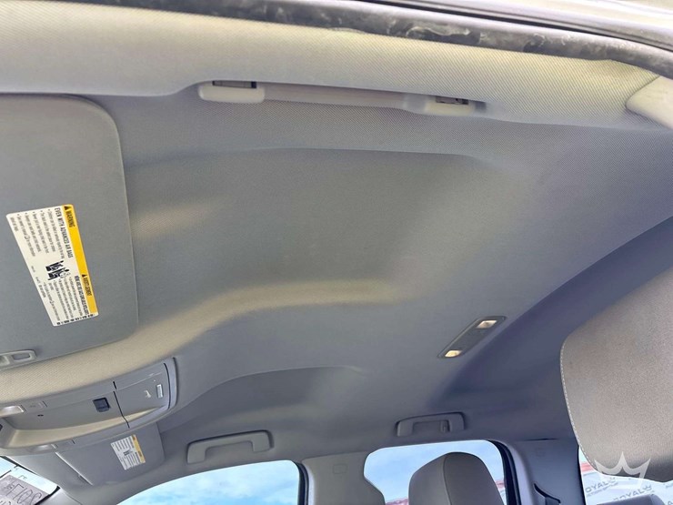 2017-chevrolet-silverado-1500-image-17