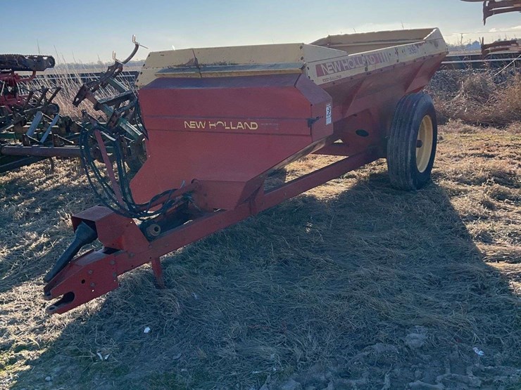 new-holland-305-image-1