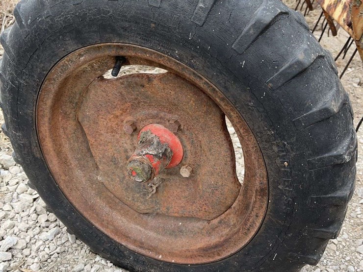 new-holland-256-image-8