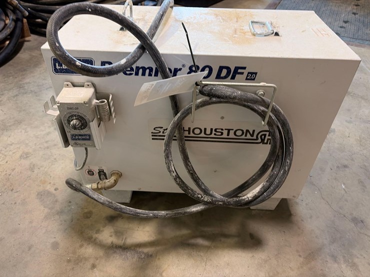 l.b.-white-premier-80-df-portable-heater-image-9