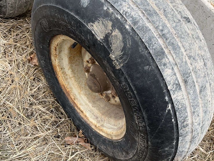 wilmer-500-fertilizer-spreader,-tandem-axle,-works,-needs-a-little-tlc-image-15