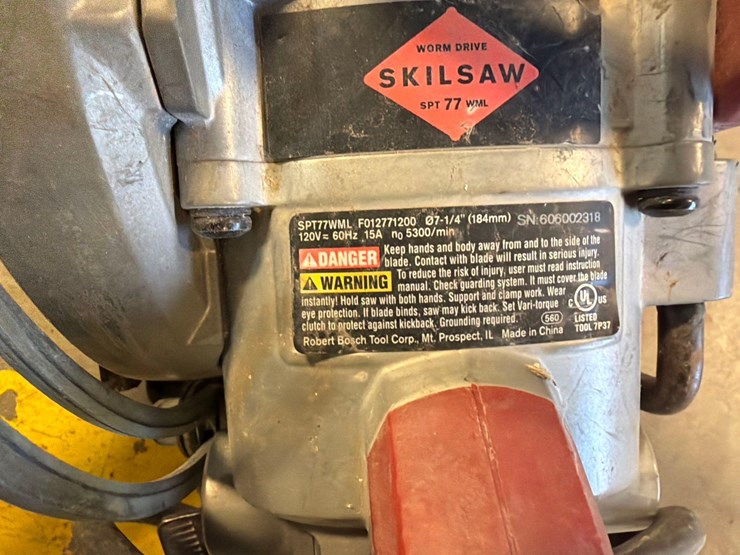 skilsaw-circular-saw-and-milwaukee-sawzall-image-6