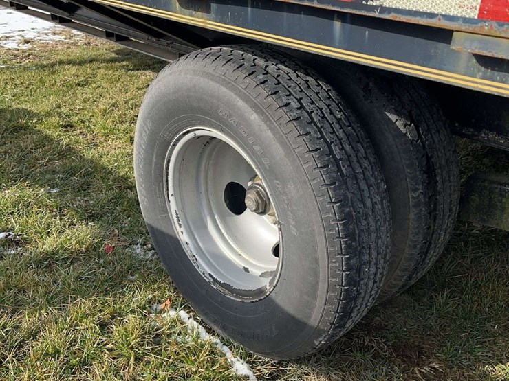 2012-axle-25-ft-image-6