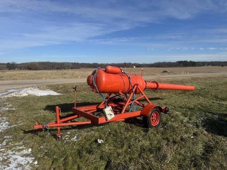 air-powered-pumpkin-cannon-image-1