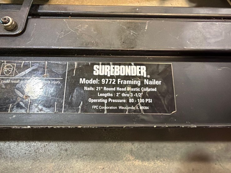 nail-guns-and-air-hose-image-5