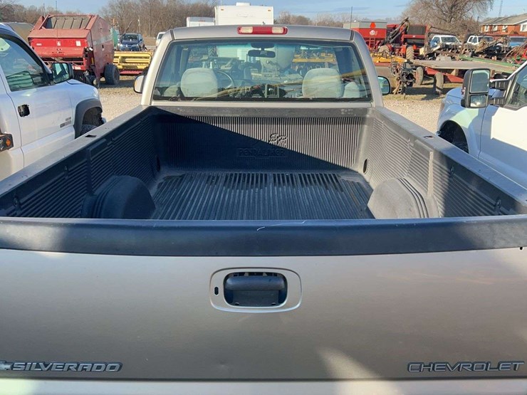 2000-chevrolet-2500-image-7