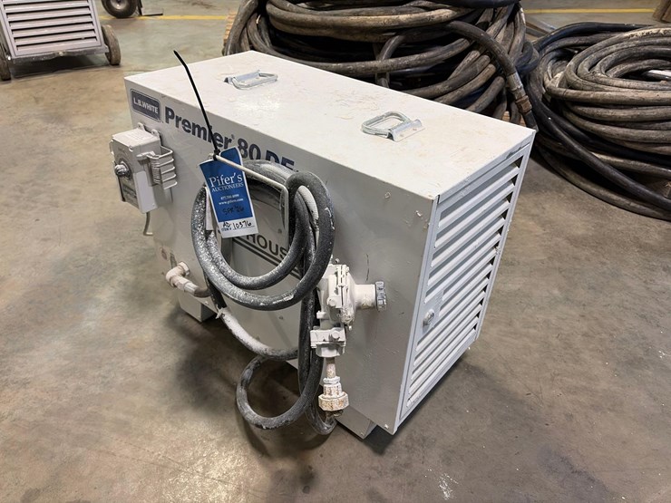 l.b.-white-premier-80-df-portable-heater-image-2