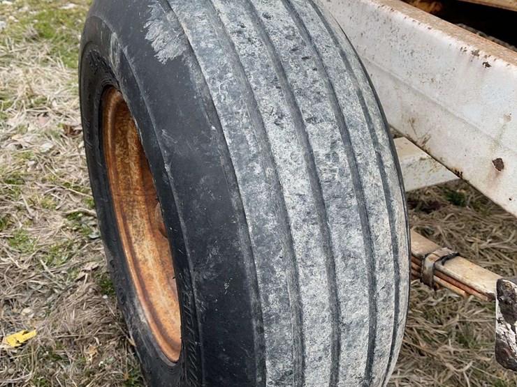 wilmer-500-fertilizer-spreader,-tandem-axle,-works,-needs-a-little-tlc-image-18